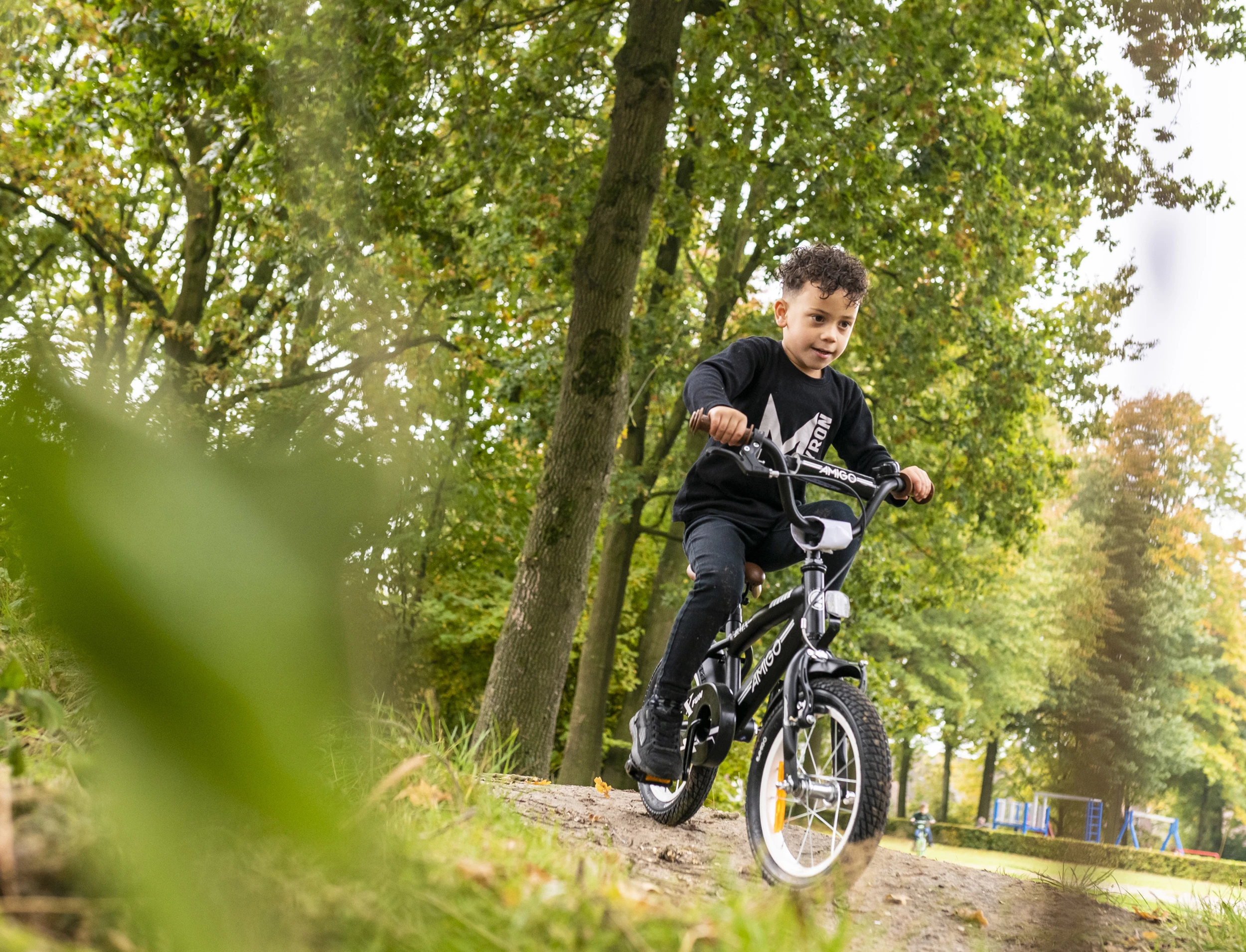 AMIGO BMX Fun 12 Zoll Jungen Rücktrittbremse Mattschwarz – Bild 8